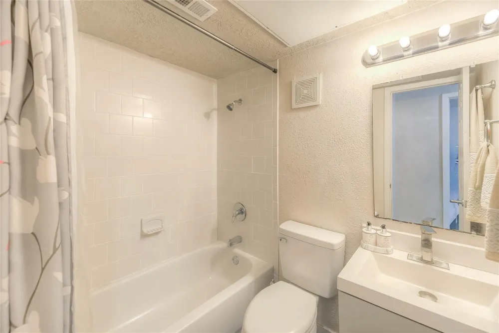 445 Carolcrest Lane #323 Livingston, TX 77351