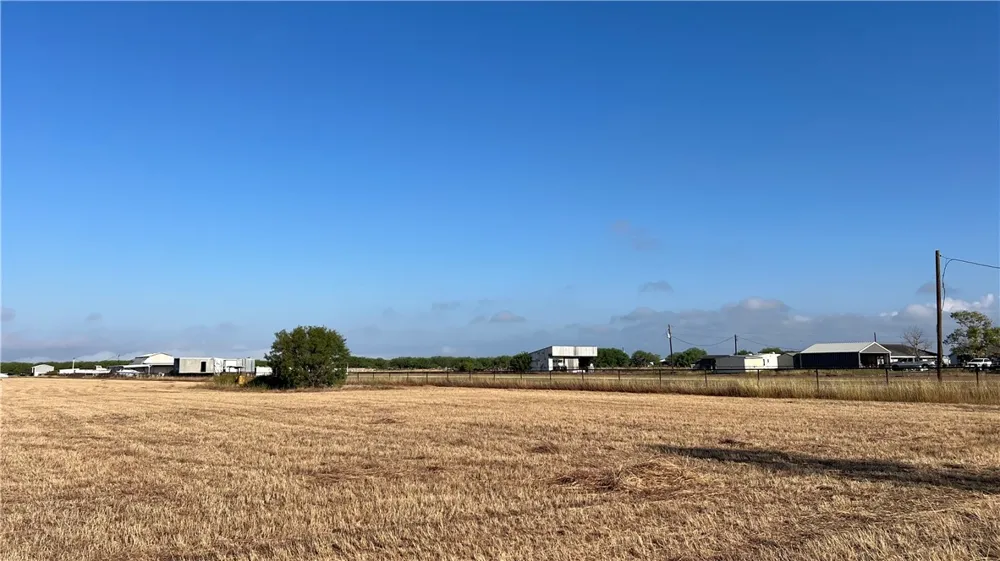 8051 Fm 1068 Mathis, TX 78368