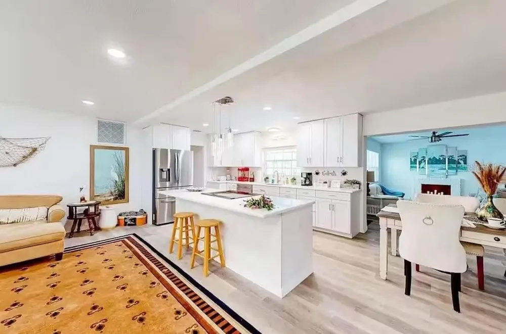 Address Not Shown Clearwater, FL 33759