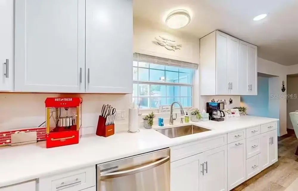 Address Not Shown Clearwater, FL 33759