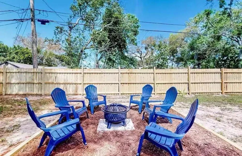 Address Not Shown Clearwater, FL 33759