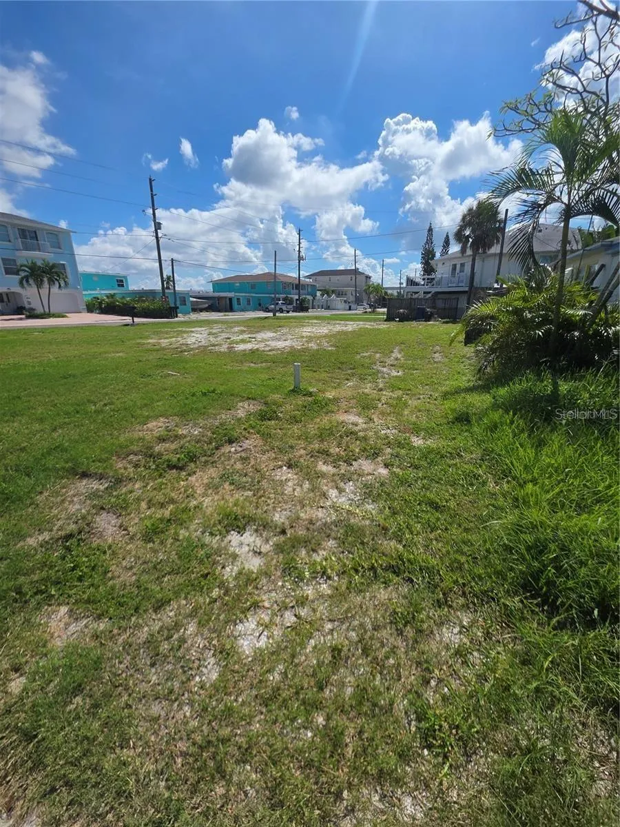 14268 BAYSHORE DRIVE Madeira Beach, FL 33708