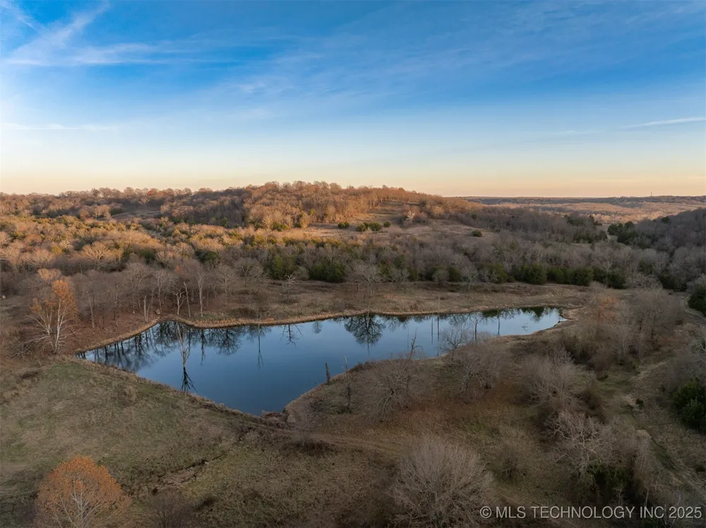 471 S 437 Locust Grove, OK 74352