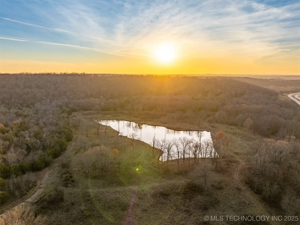 471 S 437 Locust Grove, OK 74352