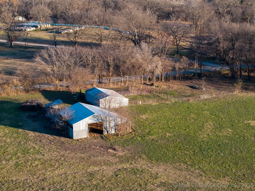 471 S 437 Locust Grove, OK 74352