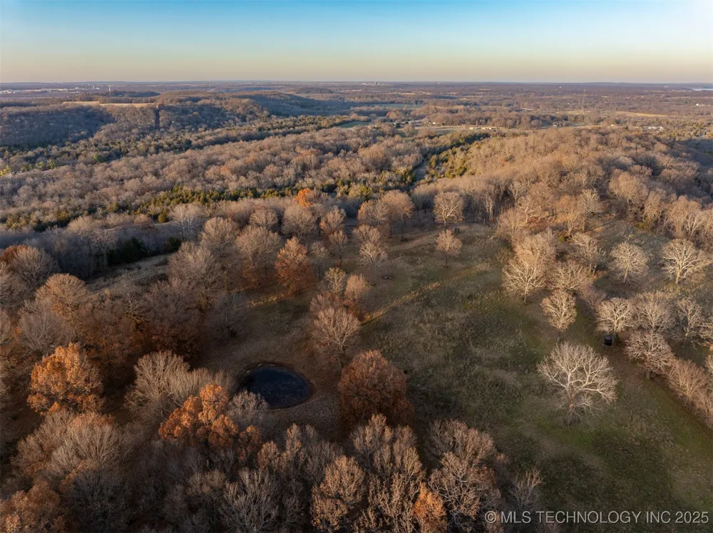 471 S 437 Locust Grove, OK 74352