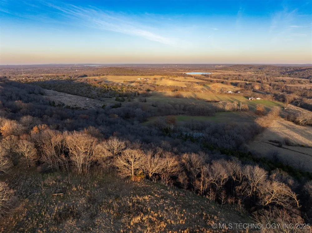 471 S 437 Locust Grove, OK 74352