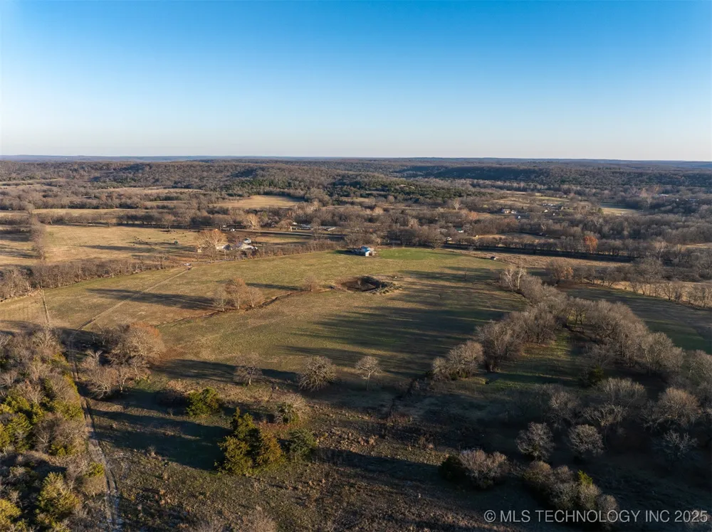471 S 437 Locust Grove, OK 74352