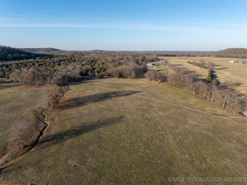 471 S 437 Locust Grove, OK 74352