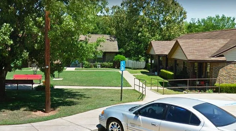 202 Keasler Hughes Springs, TX 75656