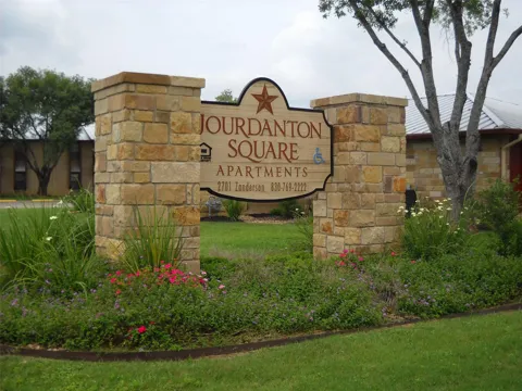 2701 Zanderson