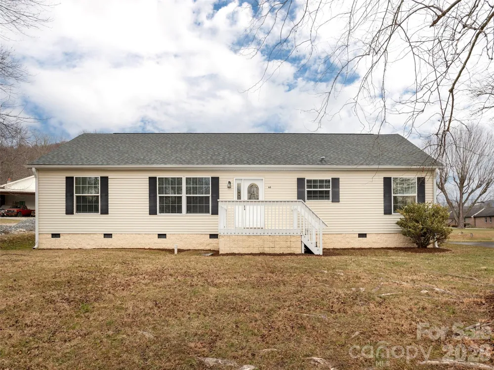 65 Philips Court Fletcher, NC 28732