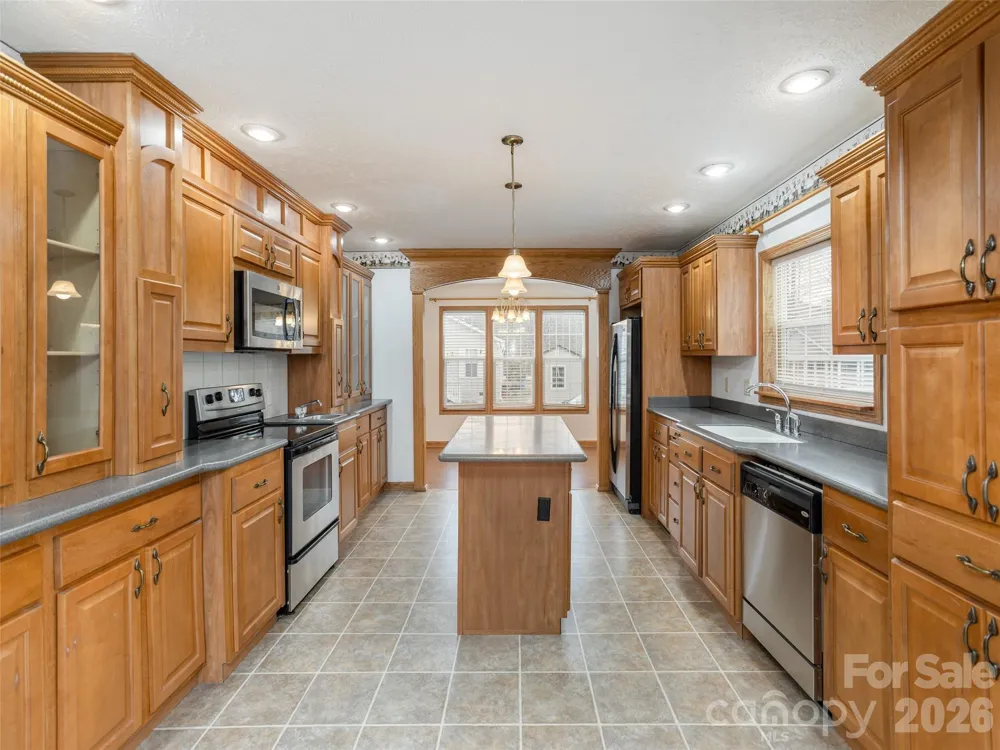 65 Philips Court Fletcher, NC 28732