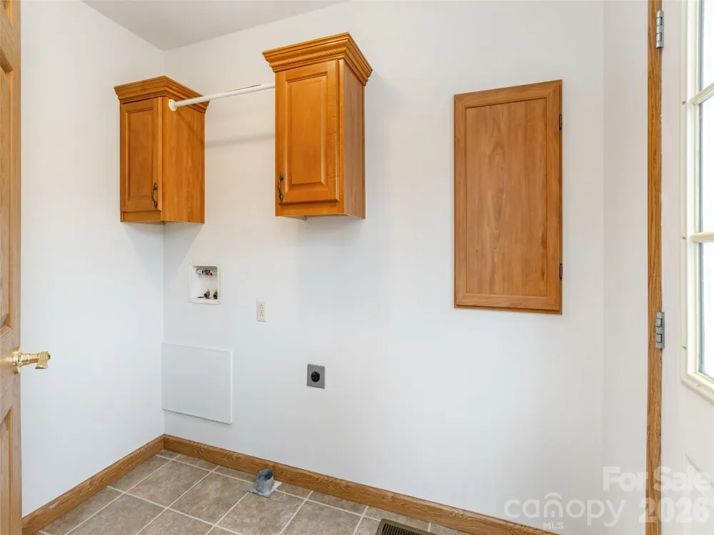 65 Philips Court Fletcher, NC 28732