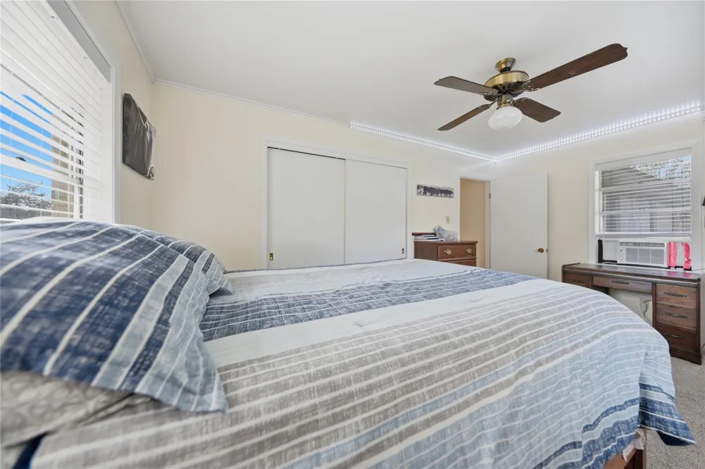 505 Live Oak Street Round Top, TX 78954