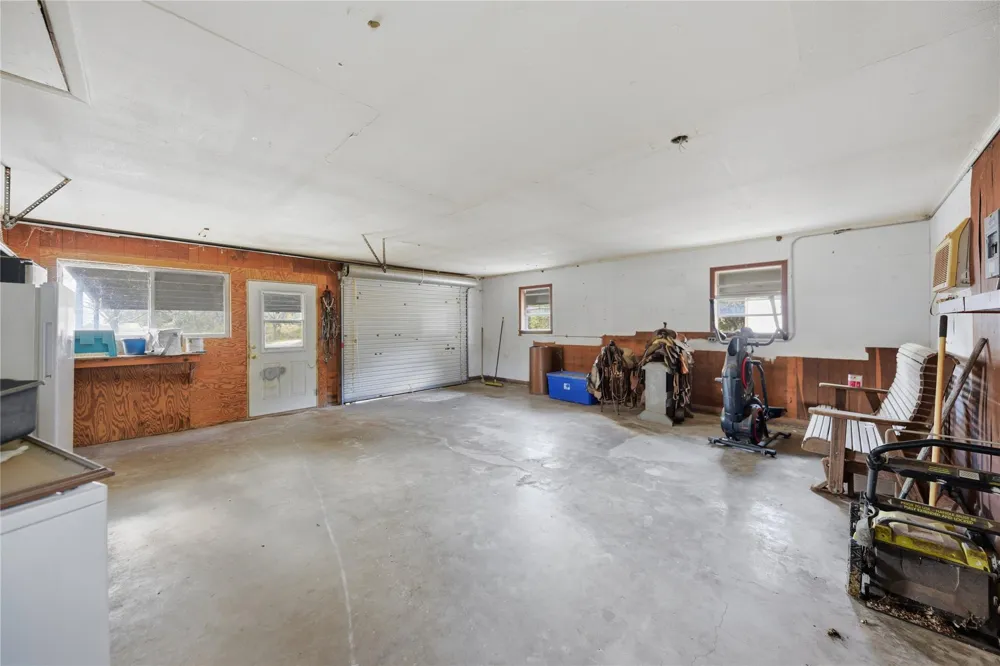 505 Live Oak Street Round Top, TX 78954
