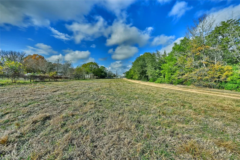 505 Live Oak Street Round Top, TX 78954