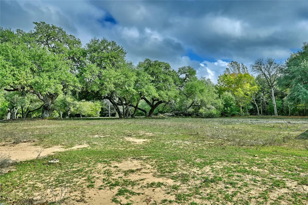 505 Live Oak Street Round Top, TX 78954
