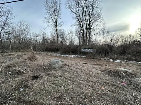 545 W Clark Road