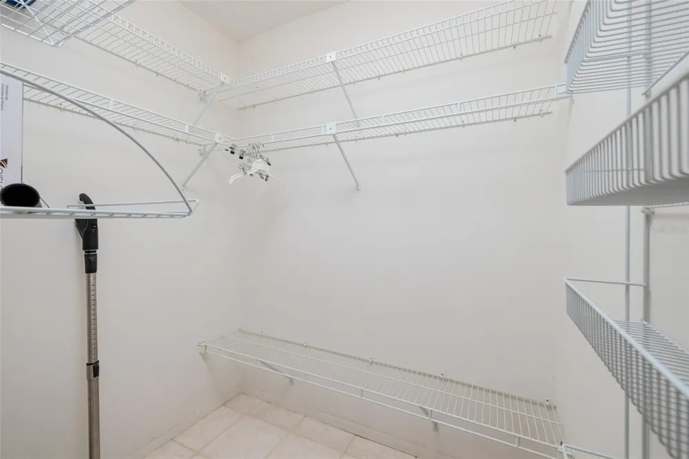 216 SUN VISTA CT S Treasure Island, FL 33706
