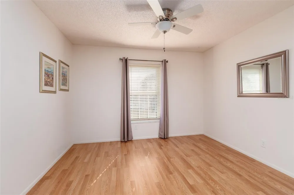 216 SUN VISTA CT S Treasure Island, FL 33706