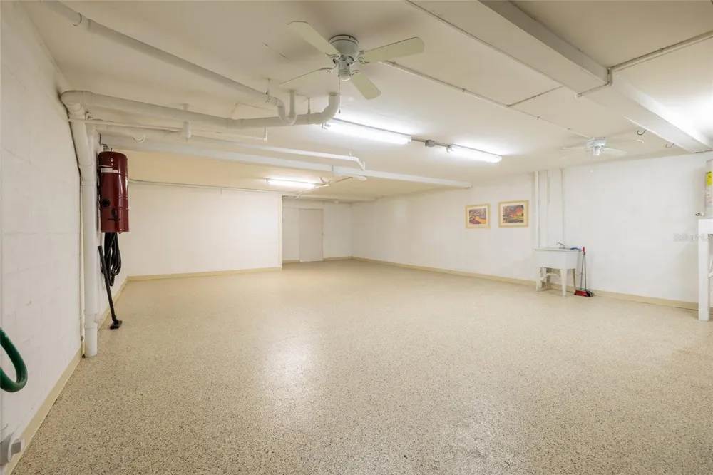 216 SUN VISTA CT S Treasure Island, FL 33706
