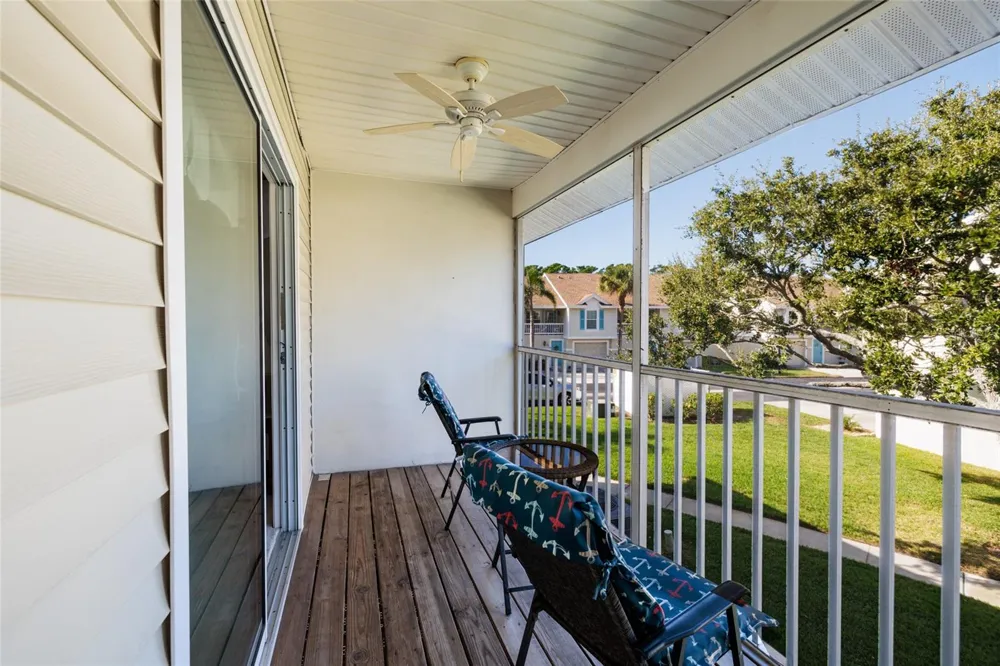 216 SUN VISTA CT S Treasure Island, FL 33706