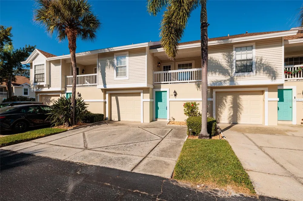 216 SUN VISTA CT S Treasure Island, FL 33706
