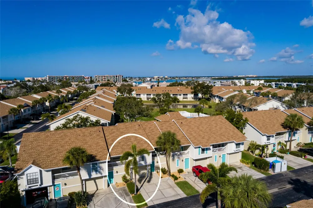 216 SUN VISTA CT S Treasure Island, FL 33706