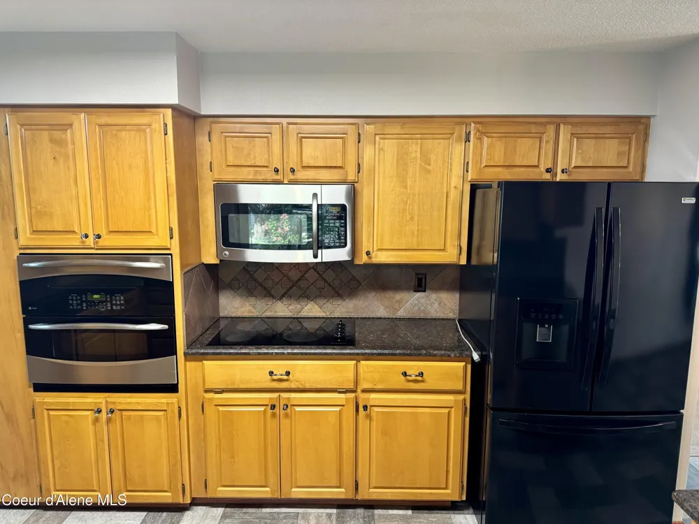 1563 W WOODLAWN DRIVE Hayden, ID 83835