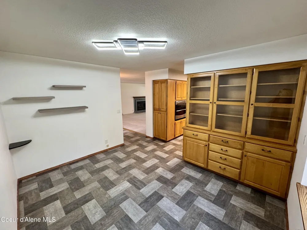 1563 W WOODLAWN DRIVE Hayden, ID 83835
