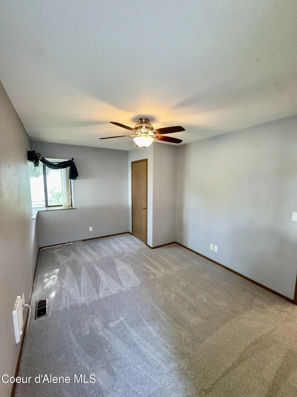 1563 W WOODLAWN DRIVE Hayden, ID 83835