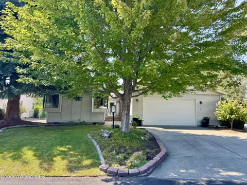 1563 W WOODLAWN DRIVE