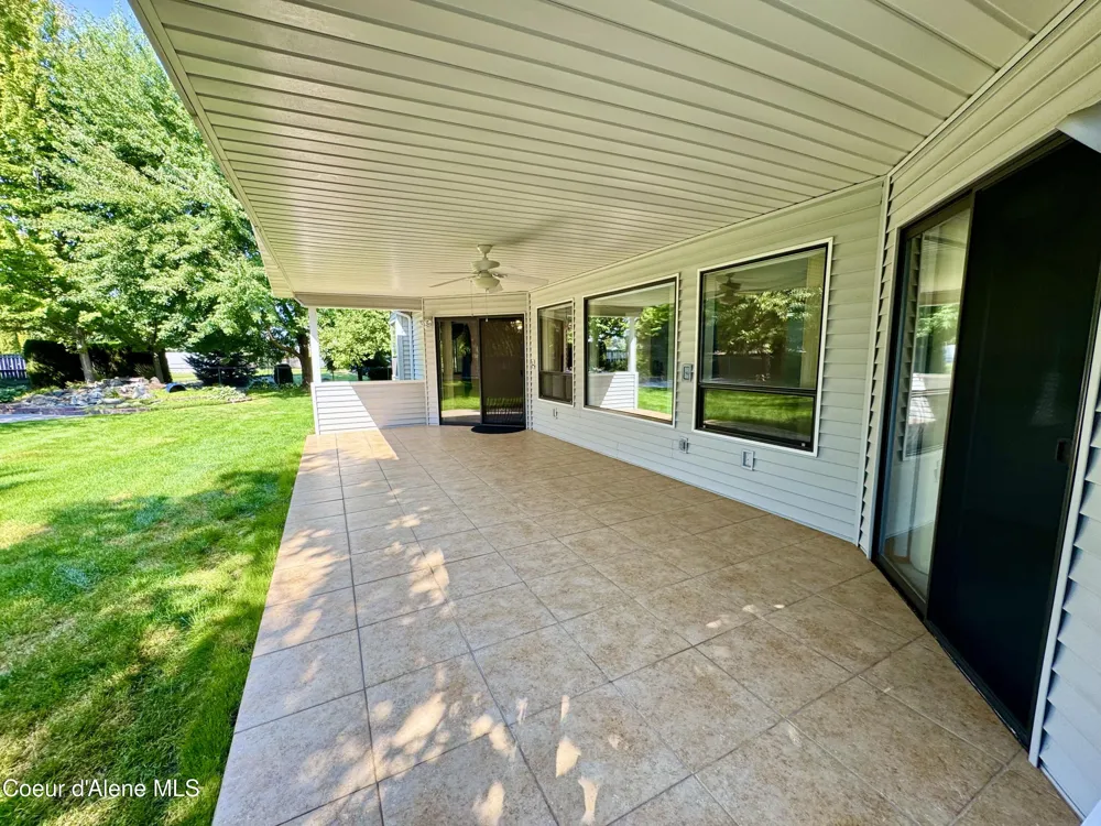 1563 W WOODLAWN DRIVE Hayden, ID 83835