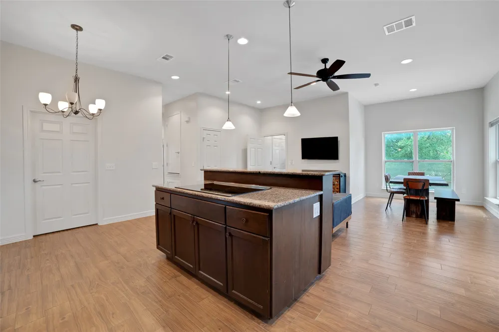520 Double Eagle Ranch Drive Cedar Creek, TX 78612