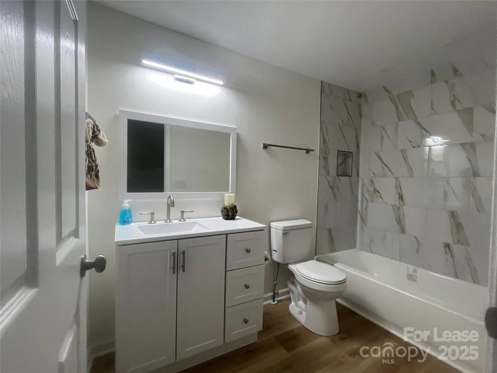 39 E White Street Chester, SC 29706