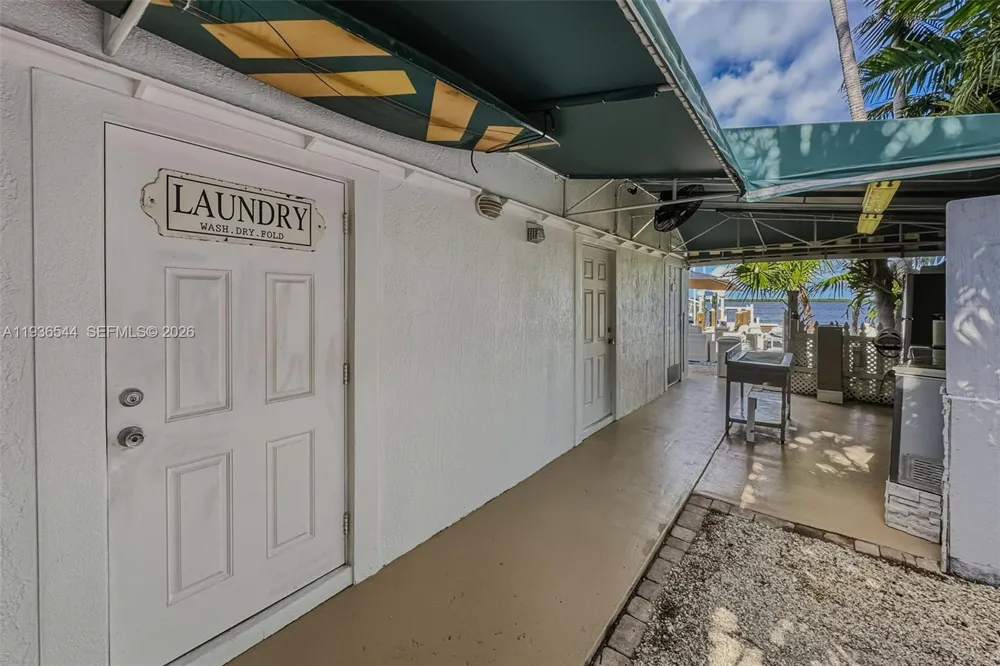 16 North Dr Key Largo, FL 33037