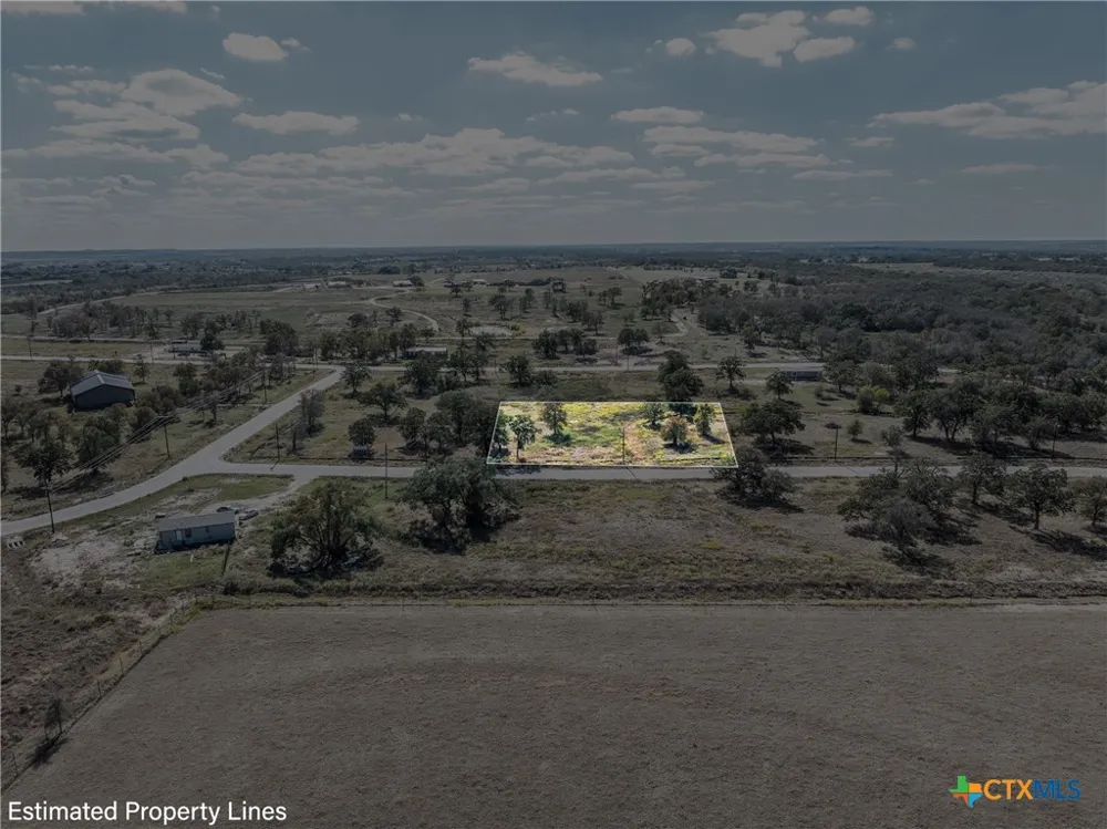 189 Ferguson Loop Dale, TX 78616