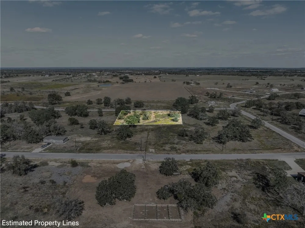 189 Ferguson Loop Dale, TX 78616