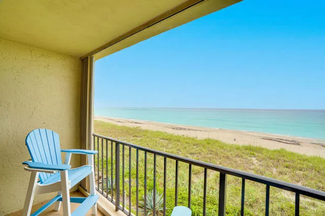 10310 S Ocean Drive #307
