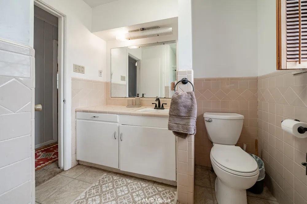 510 W Irving Street Munday, TX 76371