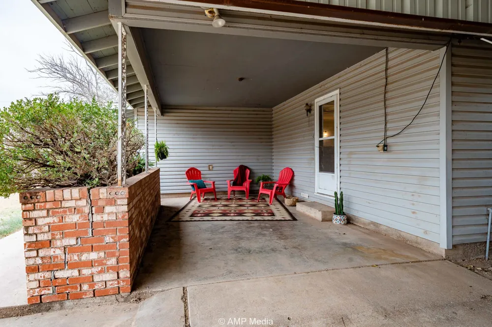 510 W Irving Street Munday, TX 76371