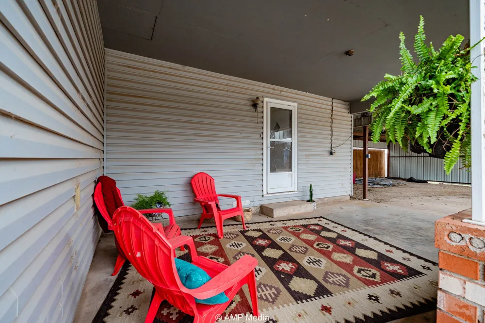 510 W Irving Street Munday, TX 76371