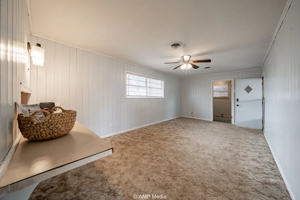 510 W Irving Street Munday, TX 76371