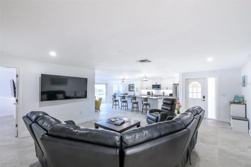 149 CRESCENT DRIVE Punta Gorda, FL 33950