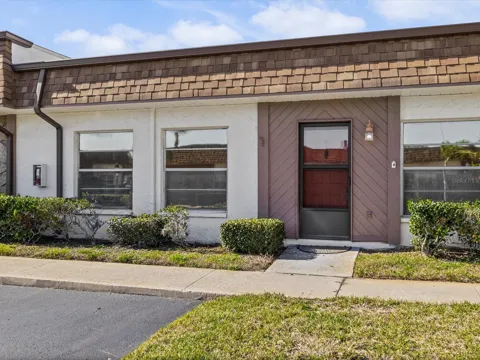 6037 CHESHAM DRIVE #7