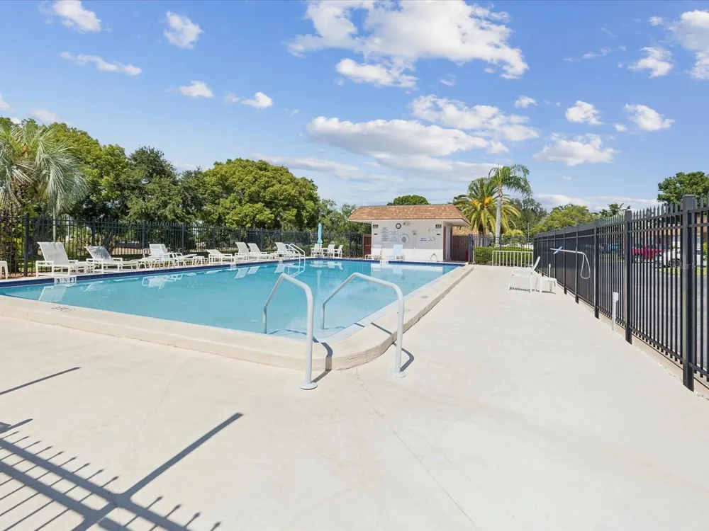 6037 CHESHAM DRIVE #7 New Port Richey, FL 34653