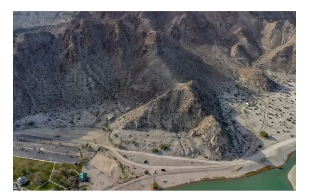 11.29 ACRES M/L IN POR SW 1/4 OF SEC 20 T6S R7E La Quinta, CA 92253