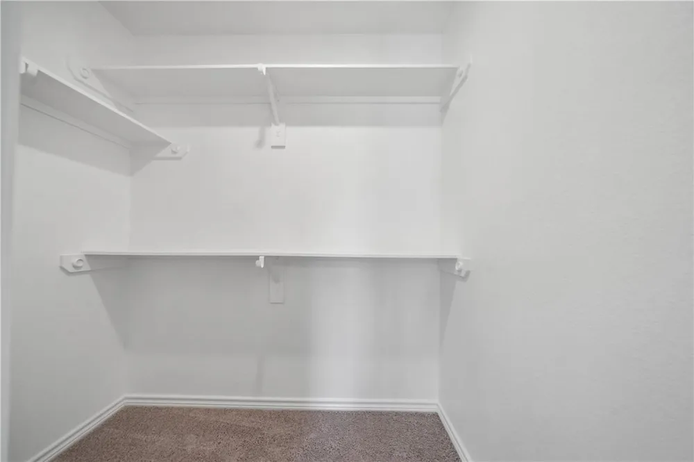 515 16th Street Hempstead, TX 77445