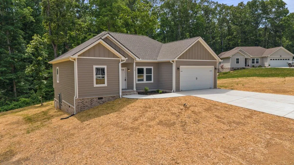 129 County Road 155 Riceville, TN 37370